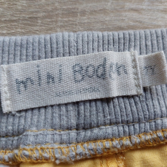 2012 vguc Mini Boden size 7 yellow cargo shorts - Picture 4 of 13